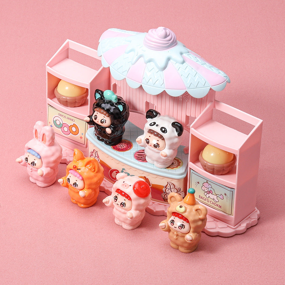 Hug animal cubs, cute DIY jewelry, resin small accessories, blind bag small ornaments.